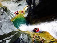 Canyoning-bras-rouge